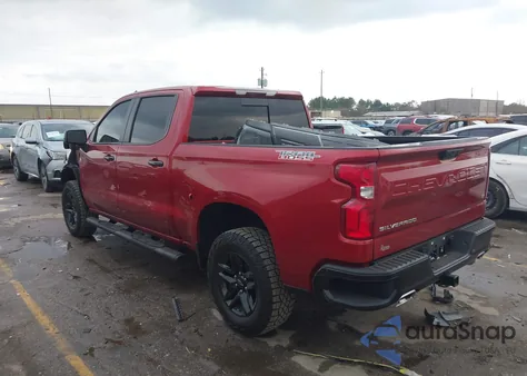 2024 Chevrolet Silverado 1500 4Wd Short Bed Lt Trail Boss z USA, uszkodzony, nr VIN 3GCUDFED9RG358369
